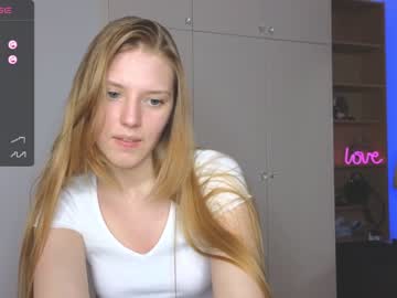webcam girl hichatur live cam image #7590149