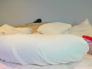 webcam girl eatmygingersnapps live cam image #12237320