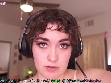 webcam girl evelynpiers live cam image #5410064