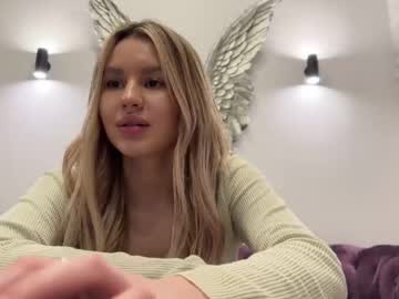 webcam girl riley_ly live cam image #6132230