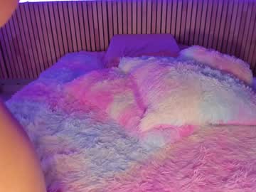 webcam girl little_effy18 live cam image #8589998