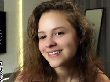 webcam girl a_whole_eternity live cam image #8841334