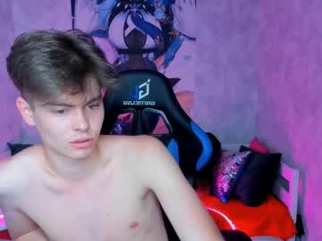webcam man denidevito10 live cam image #9764184