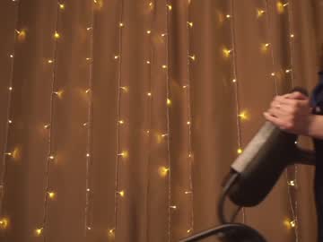 webcam girl helenmoors live cam image #5586111