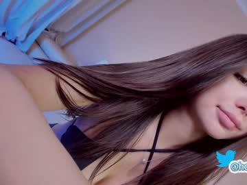 webcam girl hollyextra live cam image #4243134