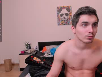 webcam couple olivialukas live cam image #4719852