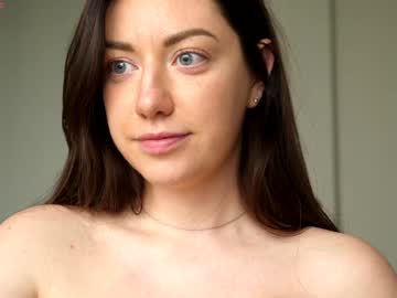 webcam girl ronny_ponny live cam image #12573045
