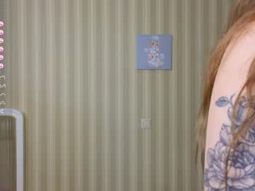 webcam girl wonderkisss live cam image #11692897