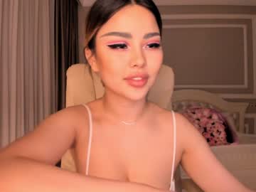 webcam girl bae_suz live cam image #2127821