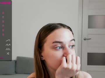 webcam girl amelia_white2005 live cam image #6740743