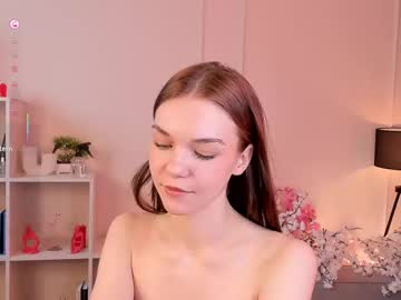 webcam girl cwenbrayton live cam image #12804984