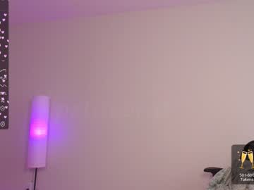 webcam girl petitebrat live cam image #7152111
