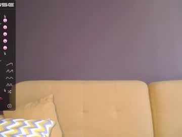 webcam girl small_blondee live cam image #2202073