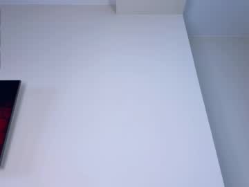 webcam girl canikissyou_ live cam image #13010375