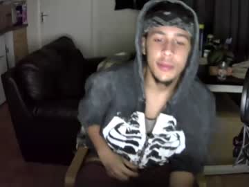 webcam man 444livin live cam image #3837114