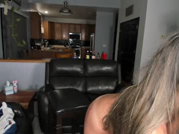 webcam couple derrick_and_brittany live cam image #3510272