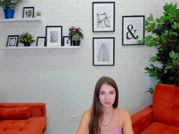 webcam girl luna_burns live cam image #511581