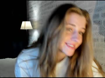 webcam girl sophie_crashh live cam image #5931241