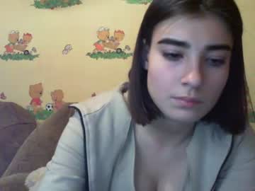 webcam girl sweet_couple1823 live cam image #1332957