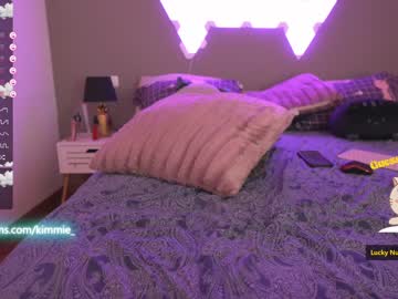 webcam girl kimmie_ live cam image #6810002