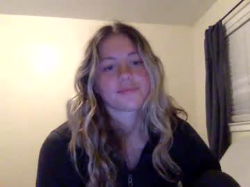 webcam girl rebeccafields live cam image #2332491