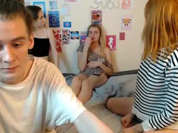 webcam man showyourmoney live cam image #329345
