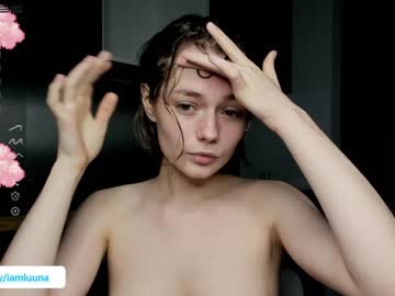 webcam girl mxxnsxsul live cam image #3944957