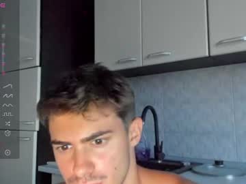 webcam man wilsonjules live cam image #10012488