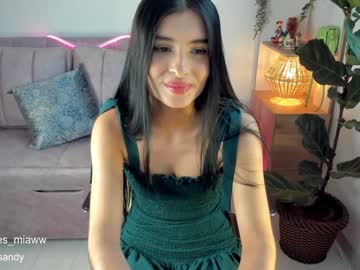 webcam girl lucia_sandy live cam image #10140921