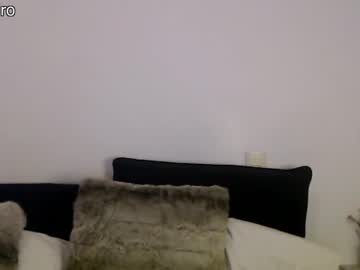 webcam girl dronae live cam image #6542192