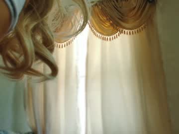 webcam girl littlegreekflower live cam image #9159407