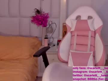 webcam girl scarlett__baker live cam image #3958187