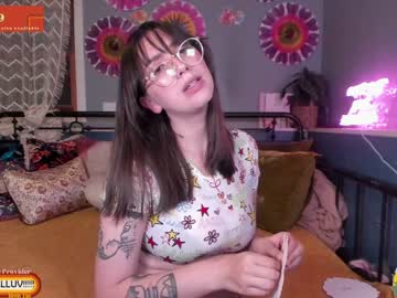 webcam girl daydreamur_gurl live cam image #9274491