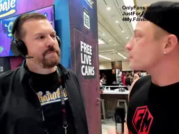 webcam man ryanlanders live cam image #4655567