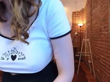 webcam girl artiprincess live cam image #9131216