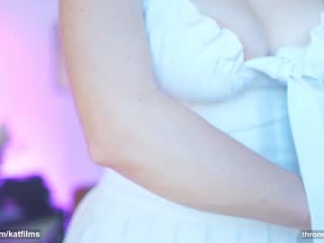 webcam girl katdreams live cam image #7928381