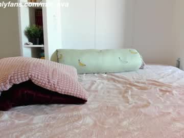 webcam girl mis_eva live cam image #3368111