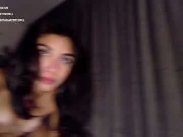 webcam girl anastasiapetitegirll live cam image #5887253