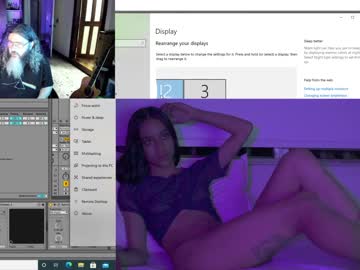 webcam couple cheeseburgerjesus live cam image #5796