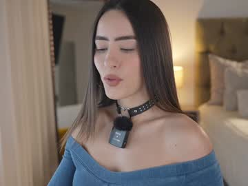 webcam girl emyii live cam image #12344571