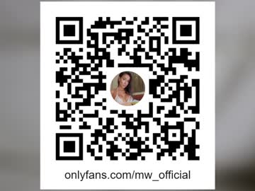 webcam girl miiiawallace live cam image #10542775