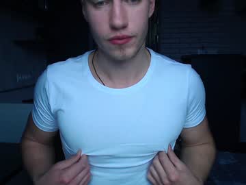 webcam man megamaxxxl live cam image #10944270