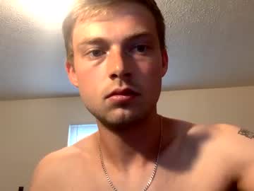 webcam man mrcoolguy68 live cam image #3035759