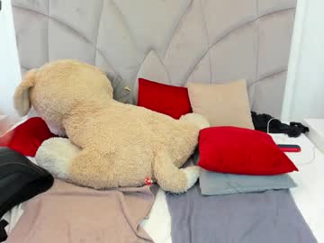 webcam girl dariaa_doll live cam image #6815917