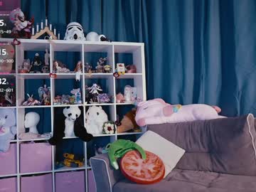 webcam girl madnessalise live cam image #12182349