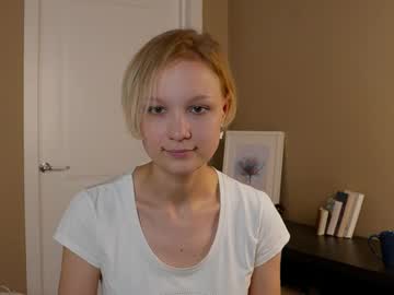 webcam girl sheenagambell live cam image #12796949