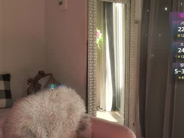 webcam girl mysticxkitty live cam image #11704214