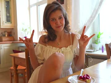 webcam girl eli_sun live cam image #11736385