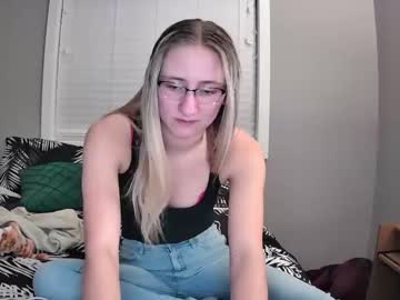 webcam girl pixidust7230 live cam image #5106419