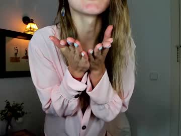 webcam girl olaya_del_mar live cam image #130081